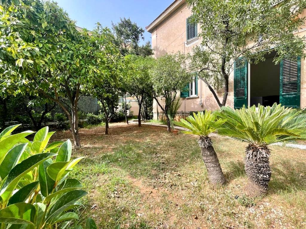 Appartamento Matteotti Living And Garden Palermo Esterno foto