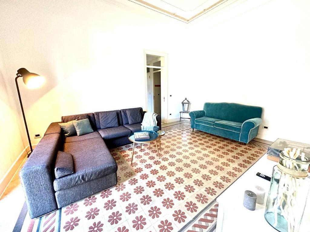 Appartamento Matteotti Living And Garden Palermo Esterno foto