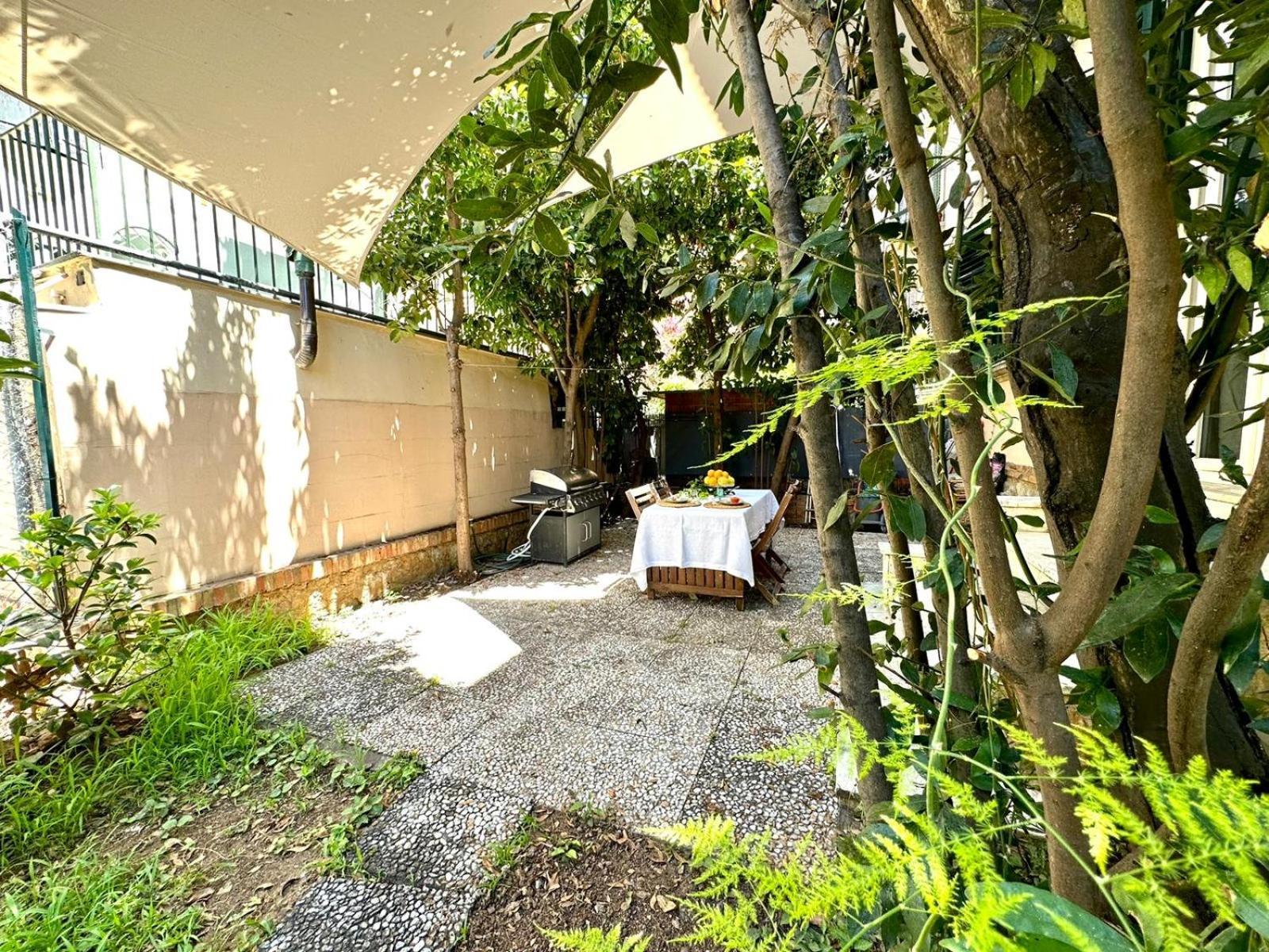 Appartamento Matteotti Living And Garden Palermo Esterno foto